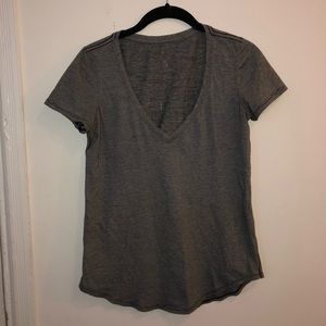 Lululemon thin stripe black and white v neck